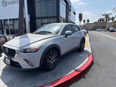Used 2018 MAZDA CX-3 Touring w/ Preferred Equipment Package AWD/4WD image 2