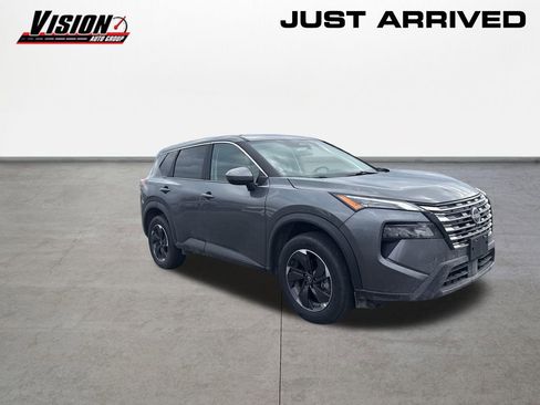 Certified 2026 Nissan Rogue SV image 2