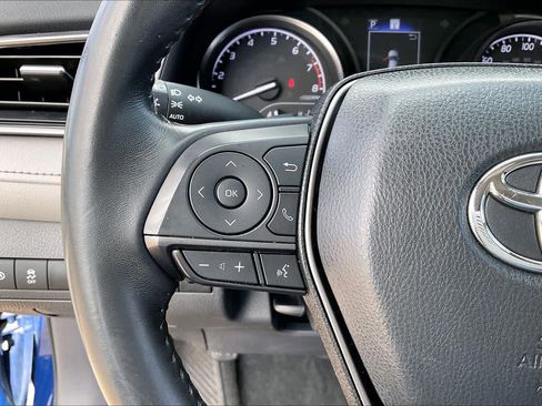 Used 2024 Toyota Camry SE image 23