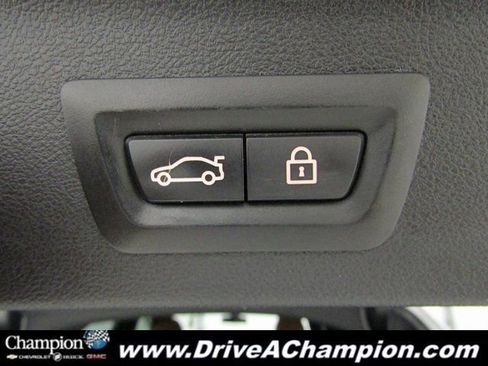 Used 2022 BMW X3 xDrive30i w/ M Sport Package 2 image 17