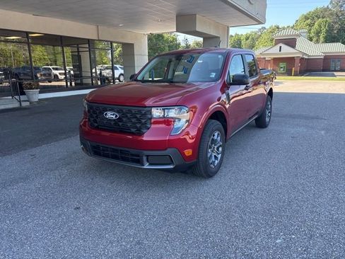 New 2026 Ford Maverick XLT FWD image 1