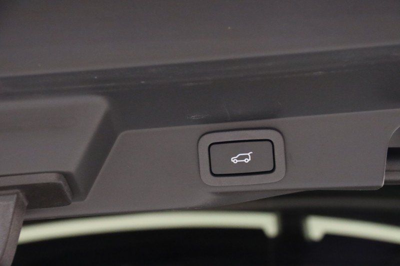 Used 2020 Land Rover Range Rover Sport HSE AWD/4WD image 35
