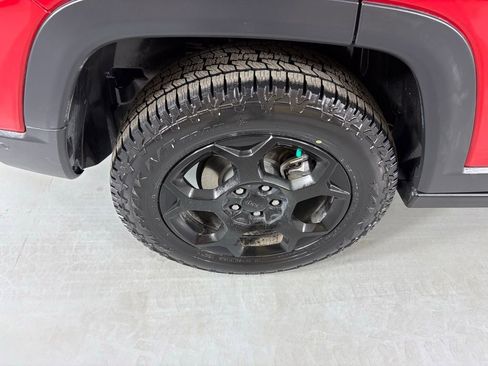 Used 2023 Jeep Compass Trailhawk w/ Trailhawk Elite Group image 12