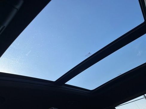 Used 2024 Chevrolet Blazer Premier w/ Driver Confidence II Package image 18