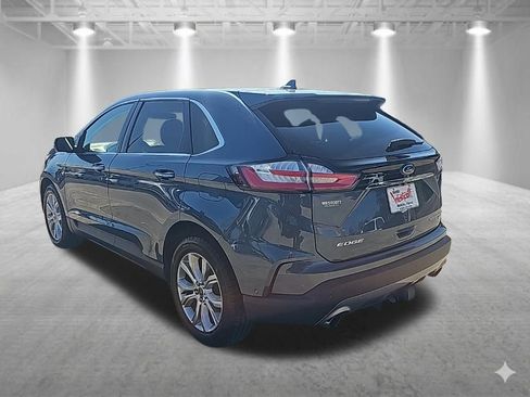 Used 2019 Ford Edge Titanium w/ Equipment Group 301A AWD/4WD image 9