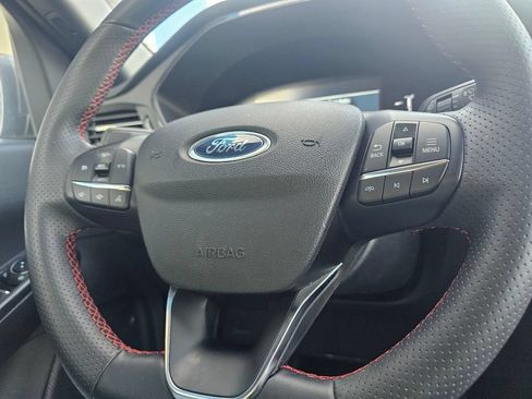 Used 2025 Ford Escape ST-Line AWD/4WD image 16