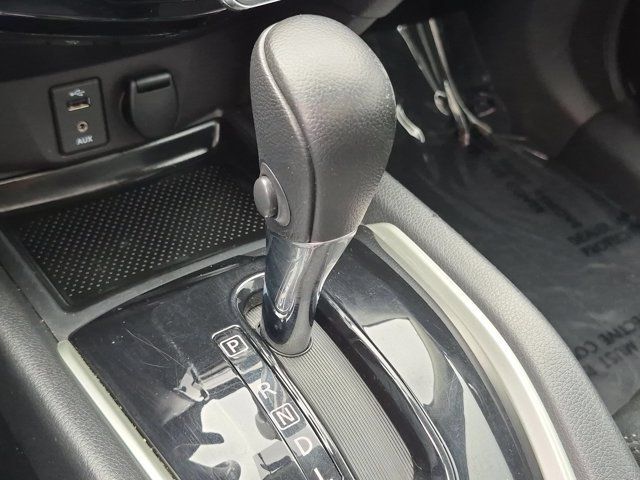 Used 2016 Nissan Rogue SL w/ SL Premium Package FWD image 27