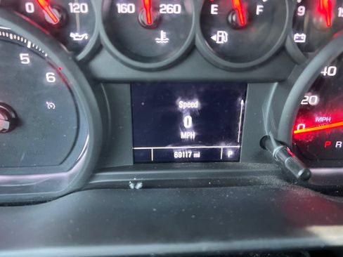 Used 2022 Chevrolet Silverado 1500 Custom RWD image 13