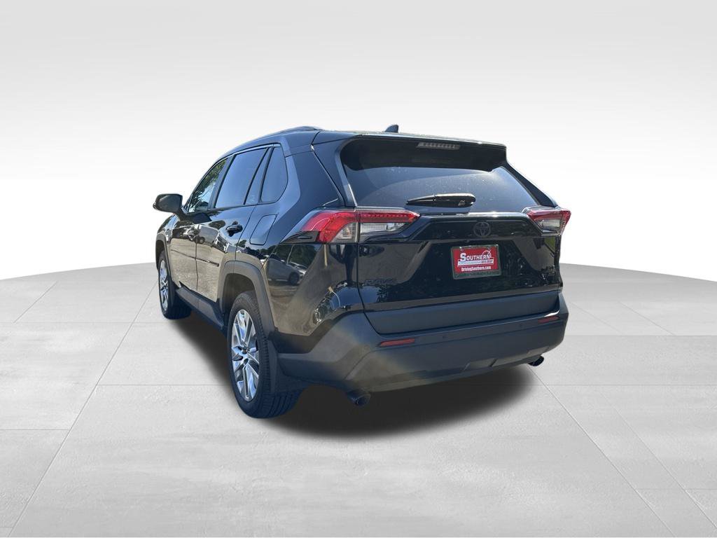 Used 2025 Toyota RAV4 XLE Premium w/ Weather Package AWD/4WD image 3