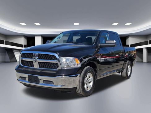 Used 2023 RAM 1500 Classic SLT w/ Trailer & Traction Group image 9