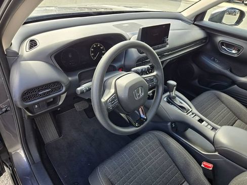 Used 2024 Honda HR-V LX image 8