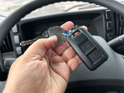 New 2024 Chevrolet Low Cab Forward image 24