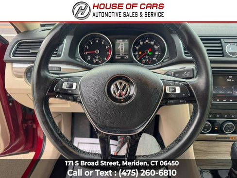 Used 2017 Volkswagen Passat 1.8T SE image 28