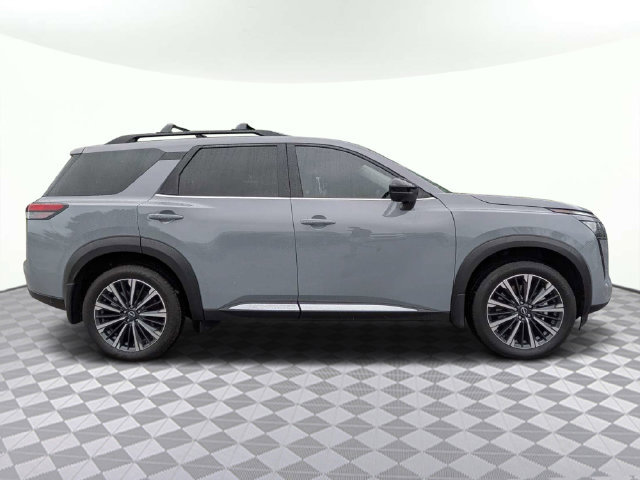 Used 2026 Nissan Pathfinder Platinum w/ Cargo Package FWD image 3