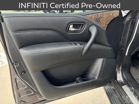 Certified 2024 INFINITI QX80 Premium Select w/ Cargo Package AWD/4WD image 10