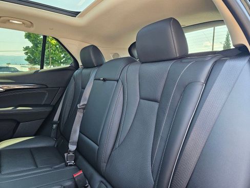 Used 2021 Buick Envision Essence w/ Technology Package I AWD/4WD image 22