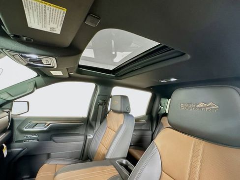 New 2026 Chevrolet Silverado 1500 High Country AWD/4WD image 25