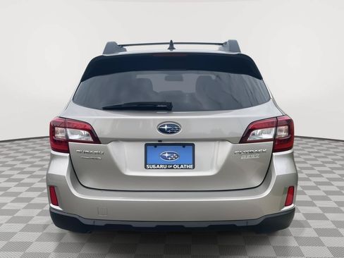 Used 2016 Subaru Outback 2.5i Limited AWD/4WD image 15