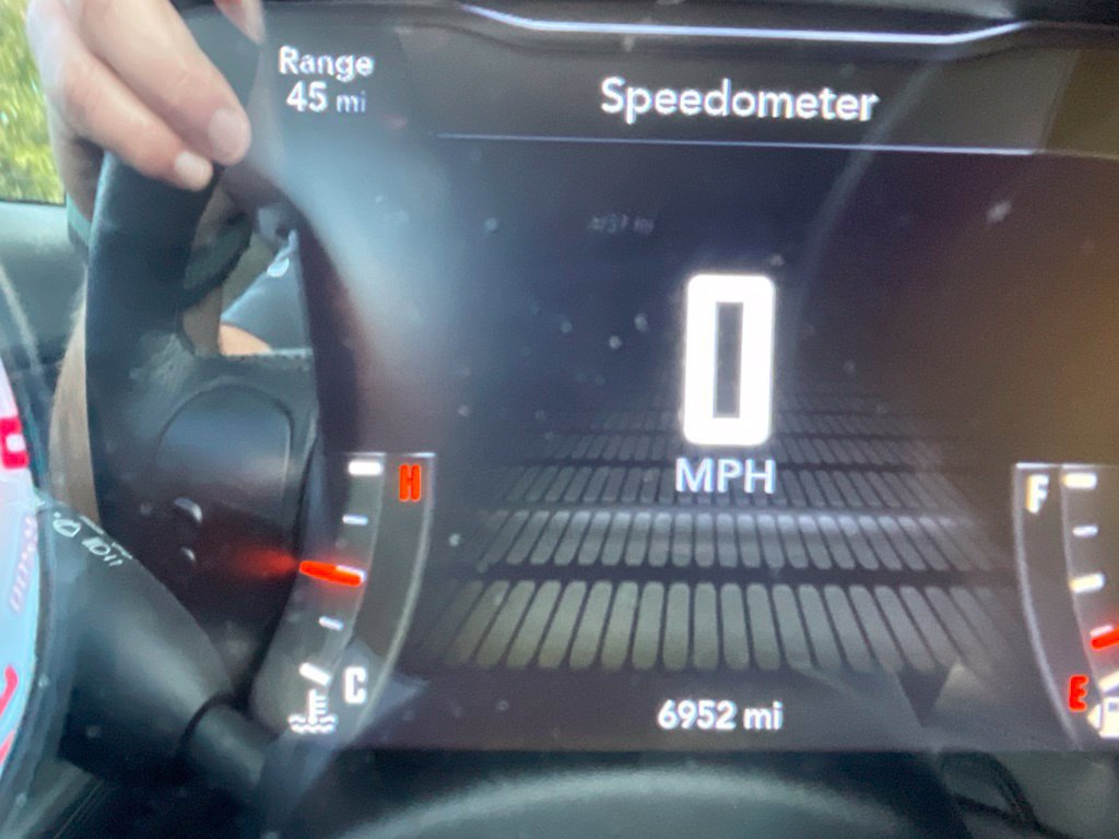 Used 2018 Dodge Challenger R/T Scat Pack RWD image 3