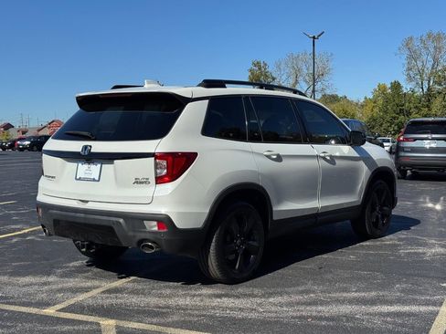 Certified 2020 Honda Passport Elite image 3