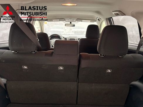 Used 2015 Toyota RAV4 LE AWD/4WD image 13