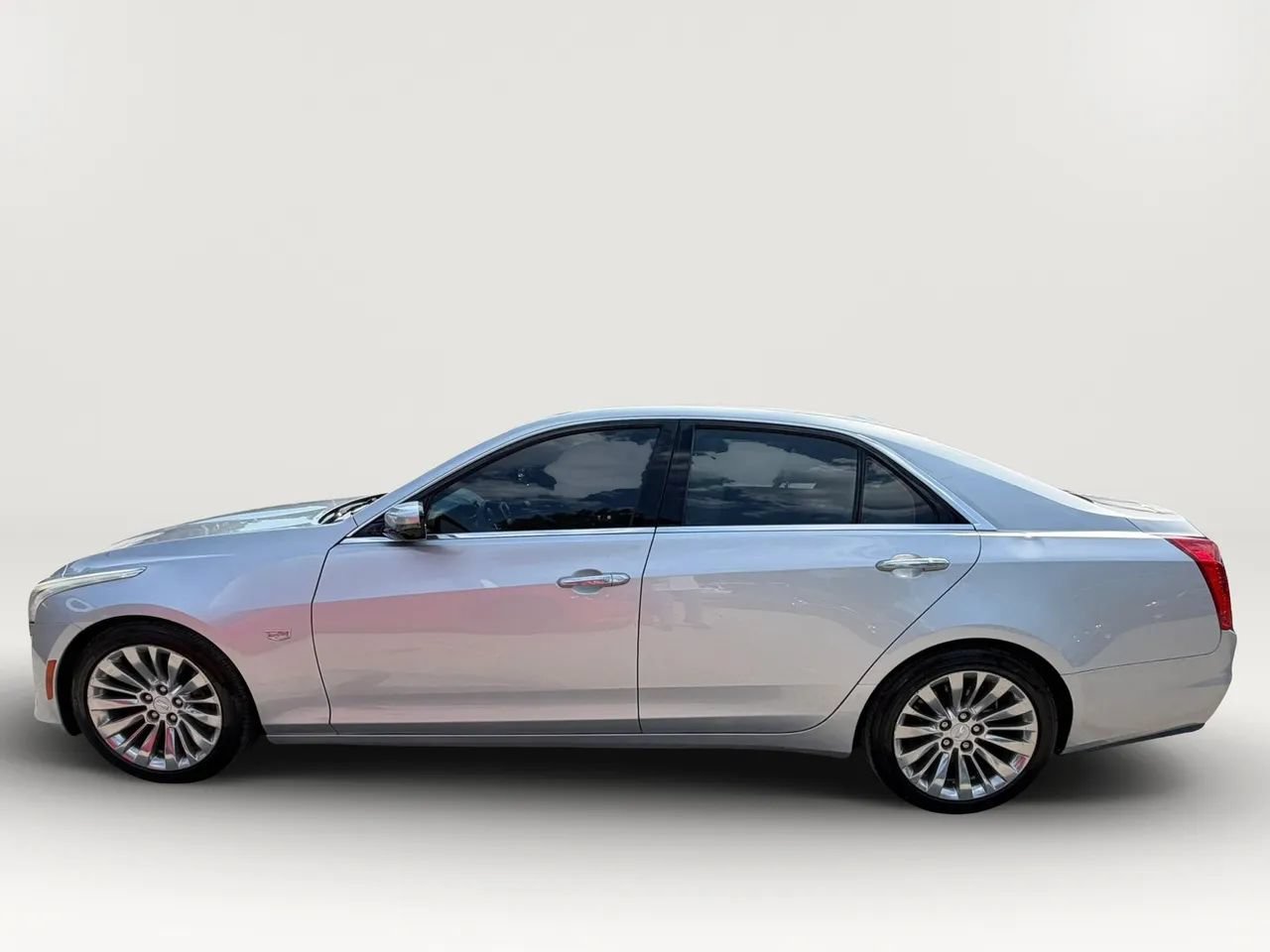 Used 2019 Cadillac CTS Luxury RWD image 6