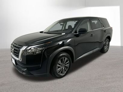 Used 2023 Nissan Pathfinder S