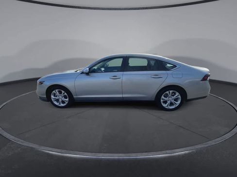 Used 2023 Honda Accord LX image 5