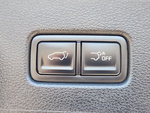 Used 2025 Kia Telluride S image 14