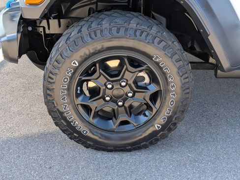 Used 2023 Jeep Wrangler Unlimited image 10