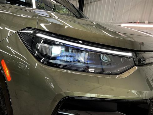 New 2026 Volkswagen Tiguan SE R-Line image 33