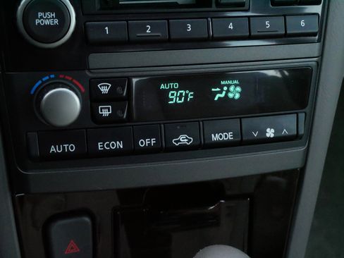 Used 2003 Nissan Maxima GLE image 23