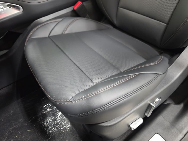 New 2026 Lincoln Nautilus Premier w/ Equipment Group 102A AWD/4WD image 25