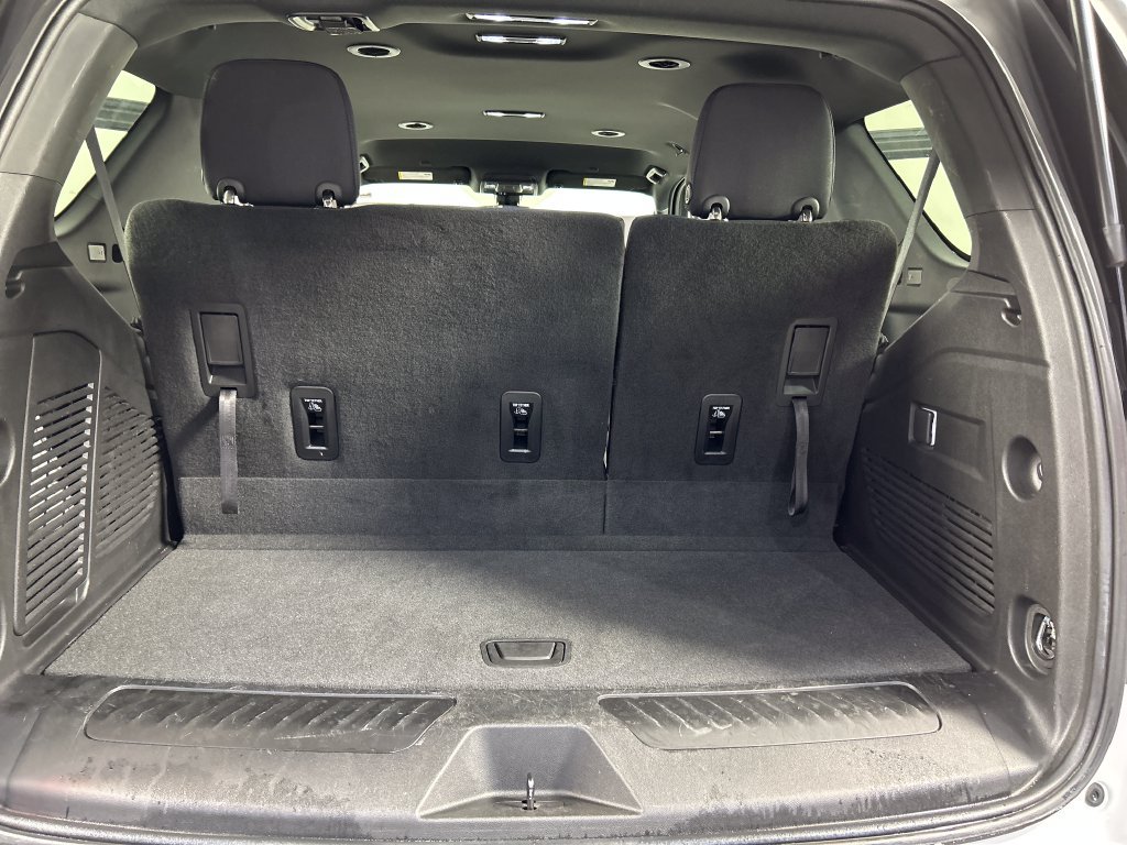 Used 2022 GMC Yukon SLE w/ Gmc Pro Safety Plus Package AWD/4WD image 21