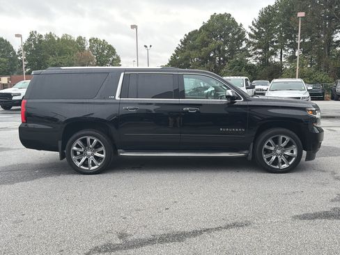 Used 2015 Chevrolet Suburban LTZ image 4