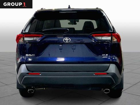 Used 2024 Toyota RAV4 XLE image 4