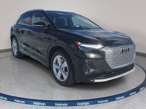 Used 2022 Audi Q4 e-tron Premium Plus w/ Premium Plus AWD/4WD image 4