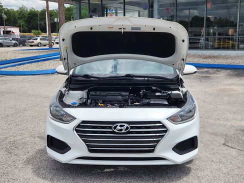 Used 2019 Hyundai Accent SE FWD image 19