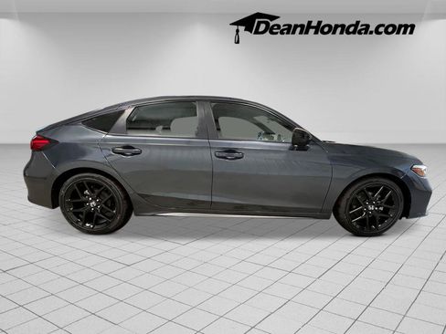 New 2026 Honda Civic Sport image 8