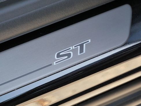 New 2026 Buick Envision Sport Touring image 25