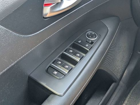 Used 2024 Kia Forte GT-Line w/ GT-Line Premium Package FWD image 19