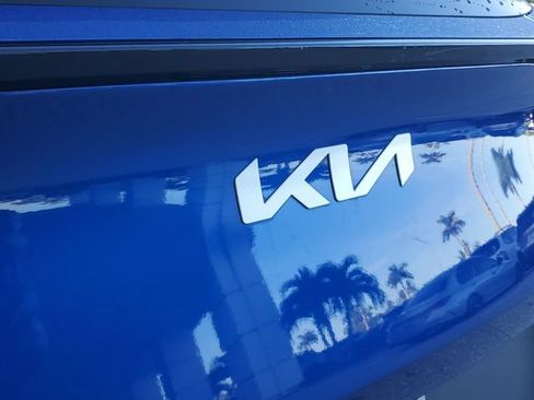 Certified 2023 Kia Sportage EX FWD image 7