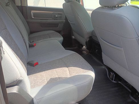 Used 2017 RAM 1500 Big Horn AWD/4WD image 11