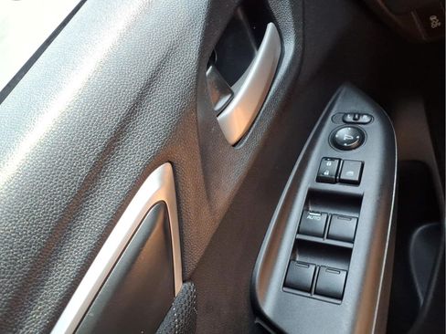 Used 2015 Honda Fit EX image 24