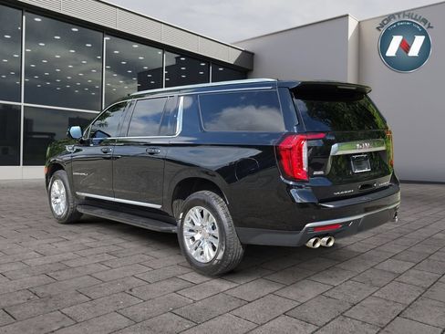Used 2021 GMC Yukon XL Denali AWD/4WD image 3