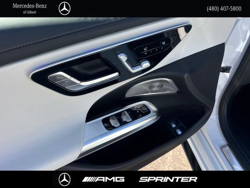 New 2026 Mercedes-Benz E 53 AMG e 4MATIC Sedan image 12