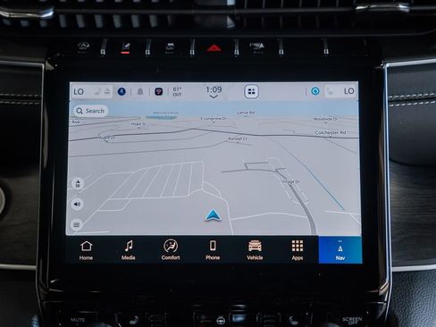 New 2025 Jeep Grand Cherokee Limited w/ MOPAR Finishing Package image 23