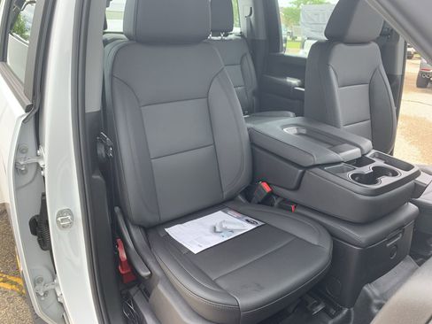 New 2024 GMC Sierra 3500 Pro w/ Fleet Convenience Package image 23