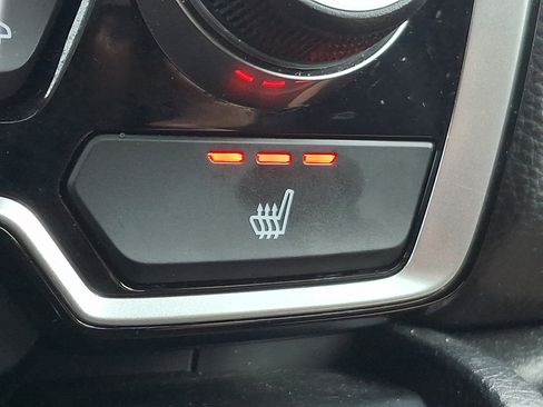 Used 2020 Honda CR-V Touring image 18
