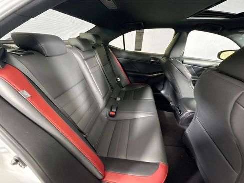 Used 2019 Lexus IS 300 F Sport image 40